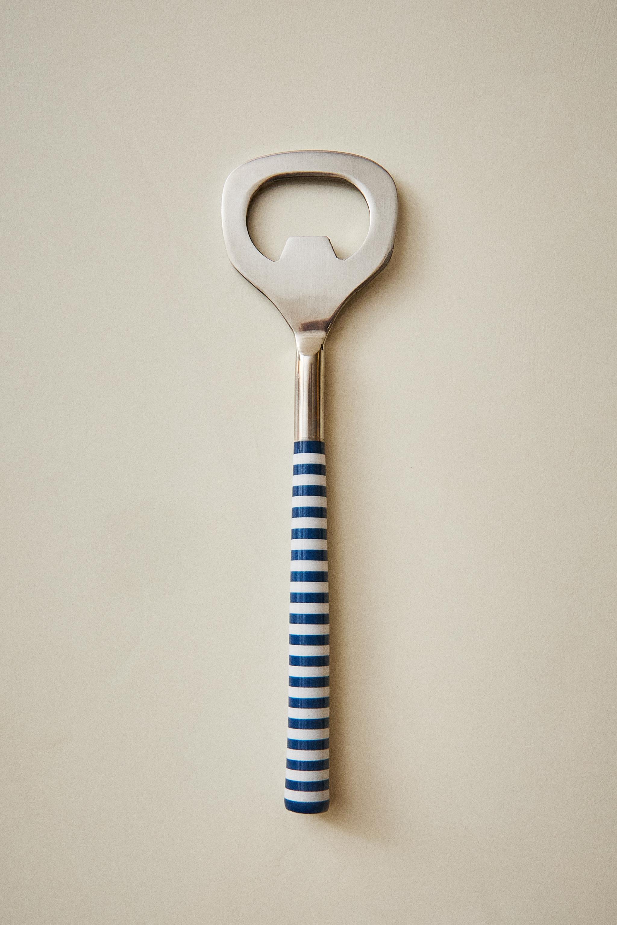 BOTTLE OPENER WITH STRIPED HANDLE
